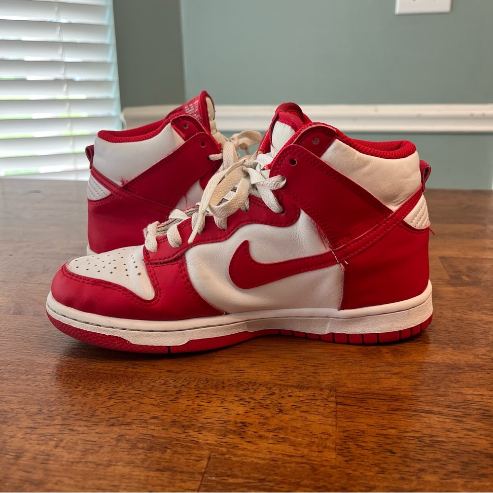 Kids Nike Dunk High Championship red white size 5.5 kids or 7 women’s - Picture 3 of 10